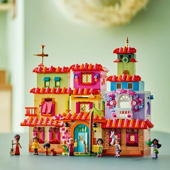 Lego 43245 Disney Classic Magische Huis Madrigal