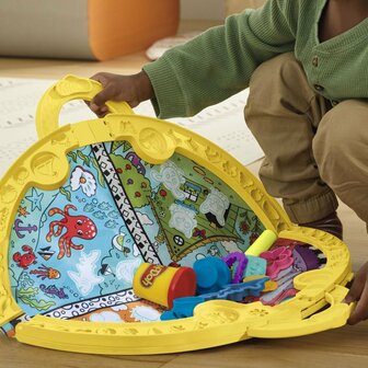 Play-Doh Fold and Go Playmat