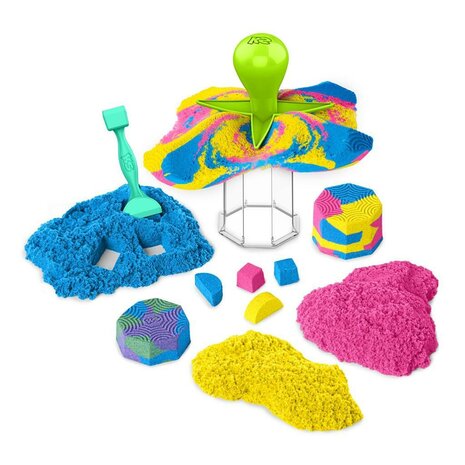 Kinetic Sand Squish and Create