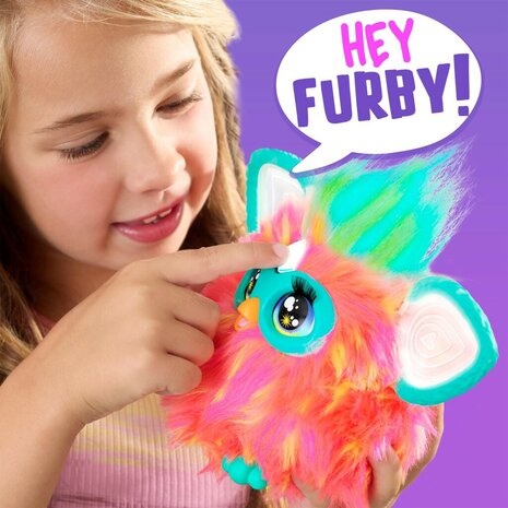 Hasbro Furby + Geluid Oranje