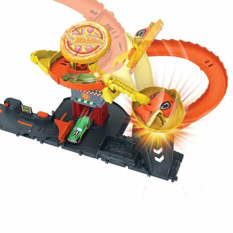 Hot Wheels City Pizza Slam Cobra Attack