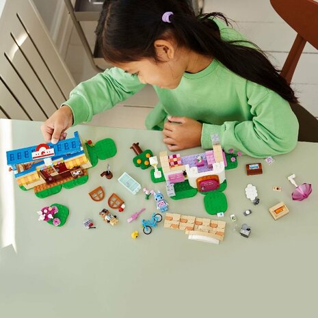 Lego Animal Crossing 77050 Nooks Hoek en Rosies Huis